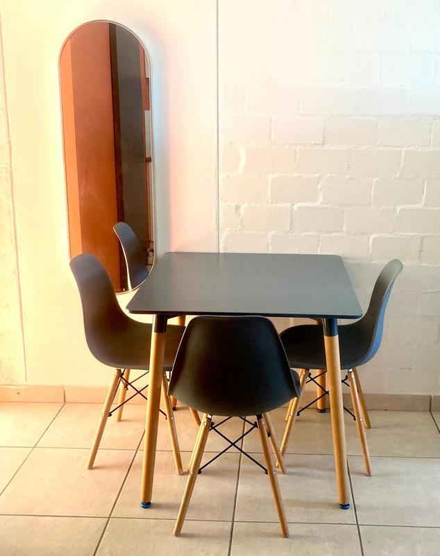 To Let 1 Bedroom Property for Rent in Wynberg Western Cape